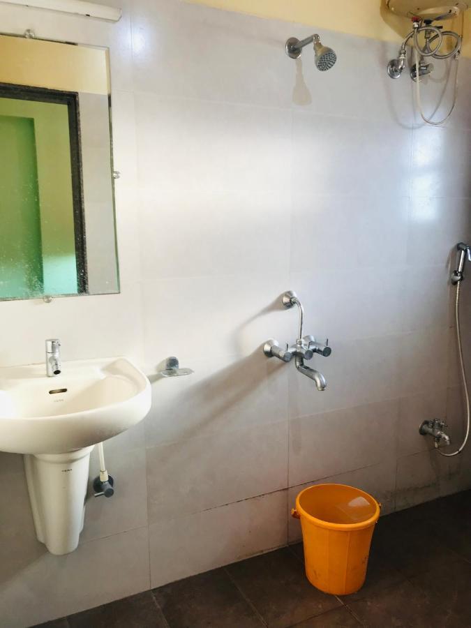 Staymaker Prakash International Gonikoppal Zewnętrze zdjęcie
